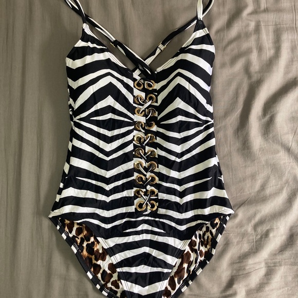 La Blanca Other - La Blanca One Piece Bathing Suit